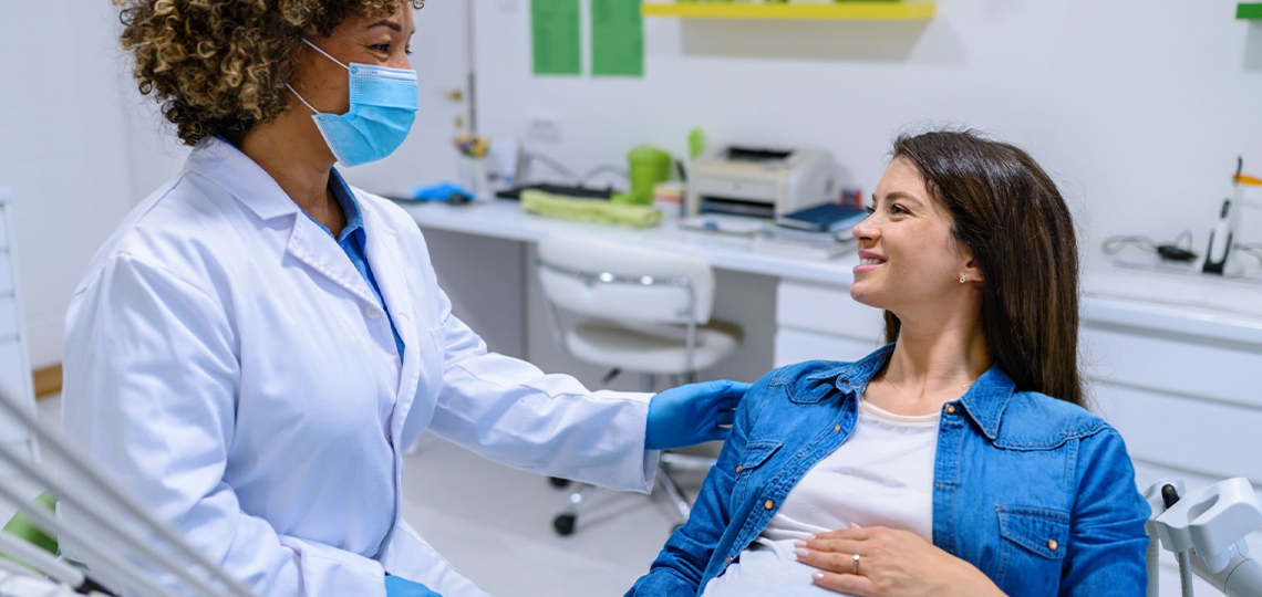 Pré-natal odontológico: Cuidados essenciais durante a gravidez.